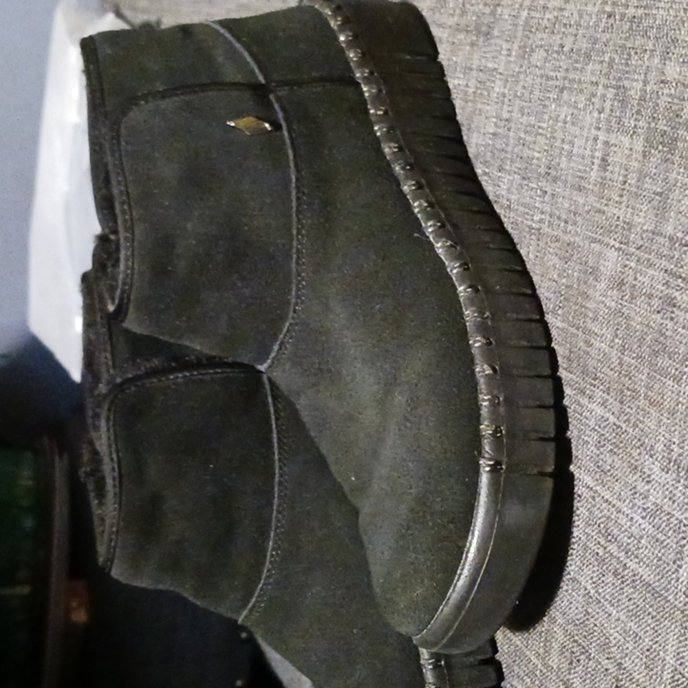 Skechers black low boots